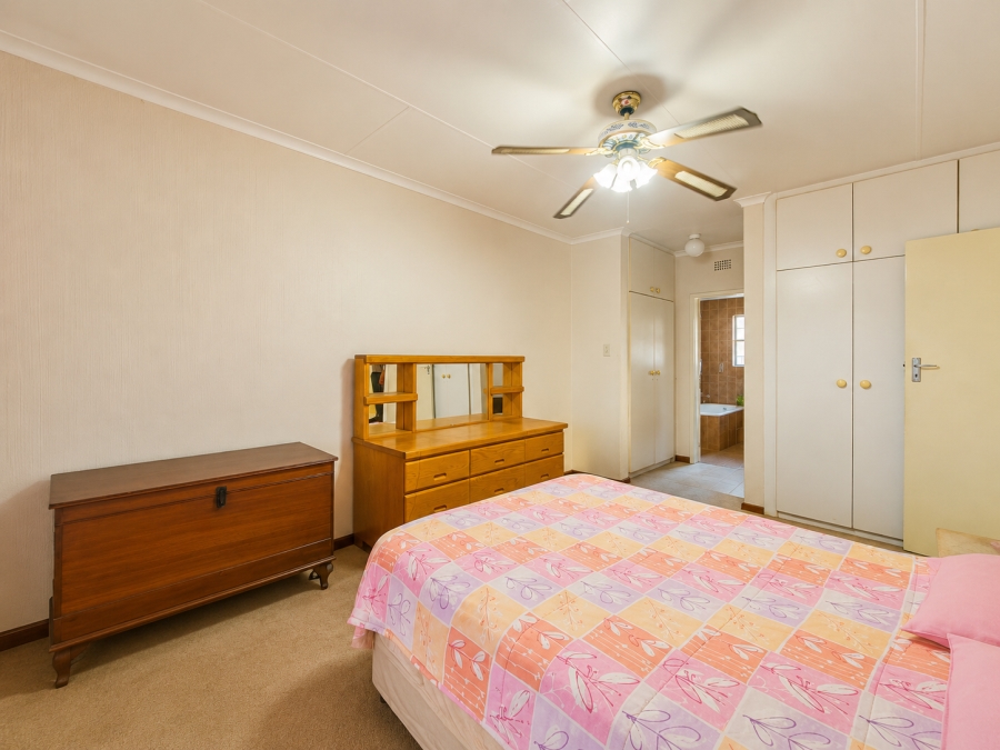3 Bedroom Property for Sale in Three Rivers Proper Gauteng