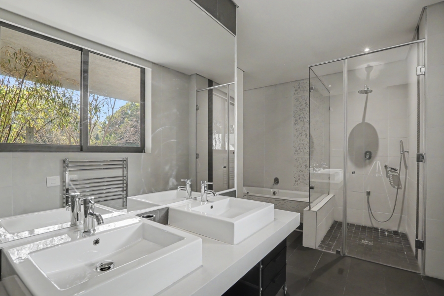 3 Bedroom Property for Sale in Dunkeld West Gauteng