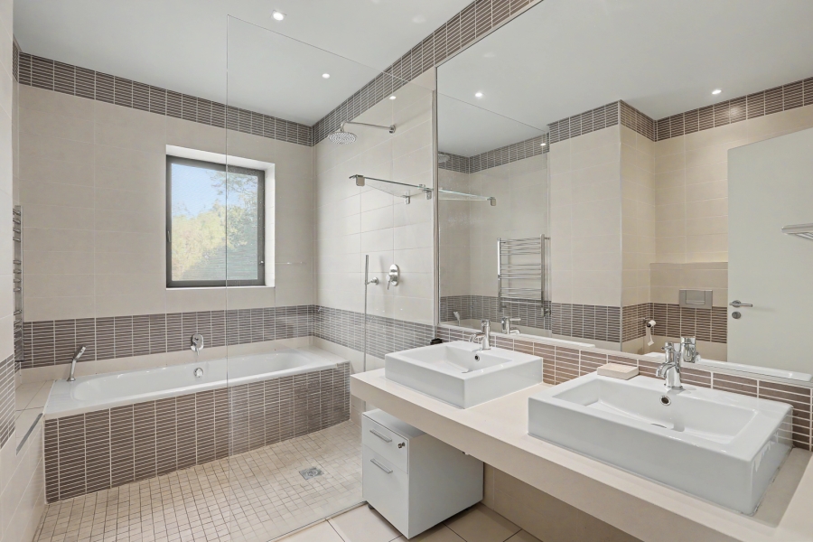 3 Bedroom Property for Sale in Dunkeld West Gauteng