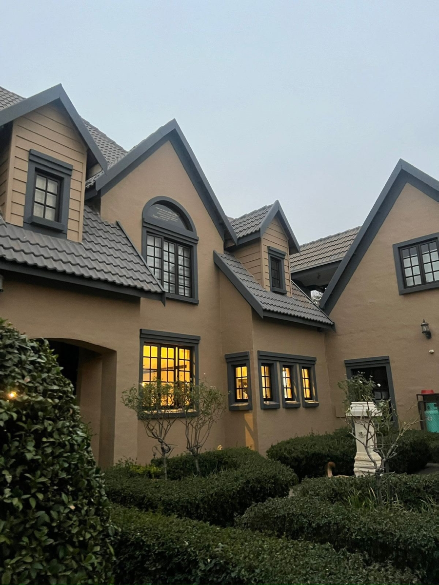 4 Bedroom Property for Sale in Poortview Gauteng
