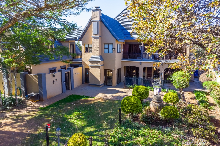 4 Bedroom Property for Sale in Poortview Gauteng