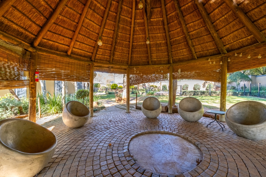 4 Bedroom Property for Sale in Poortview Gauteng
