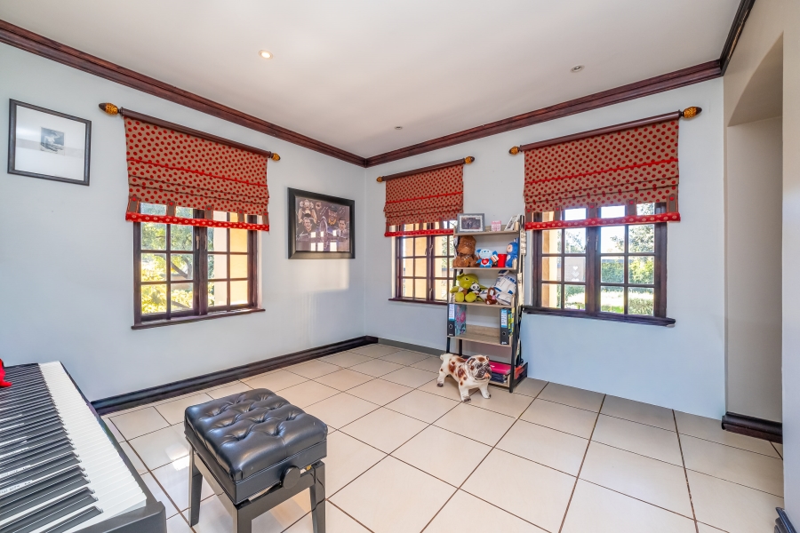 4 Bedroom Property for Sale in Poortview Gauteng