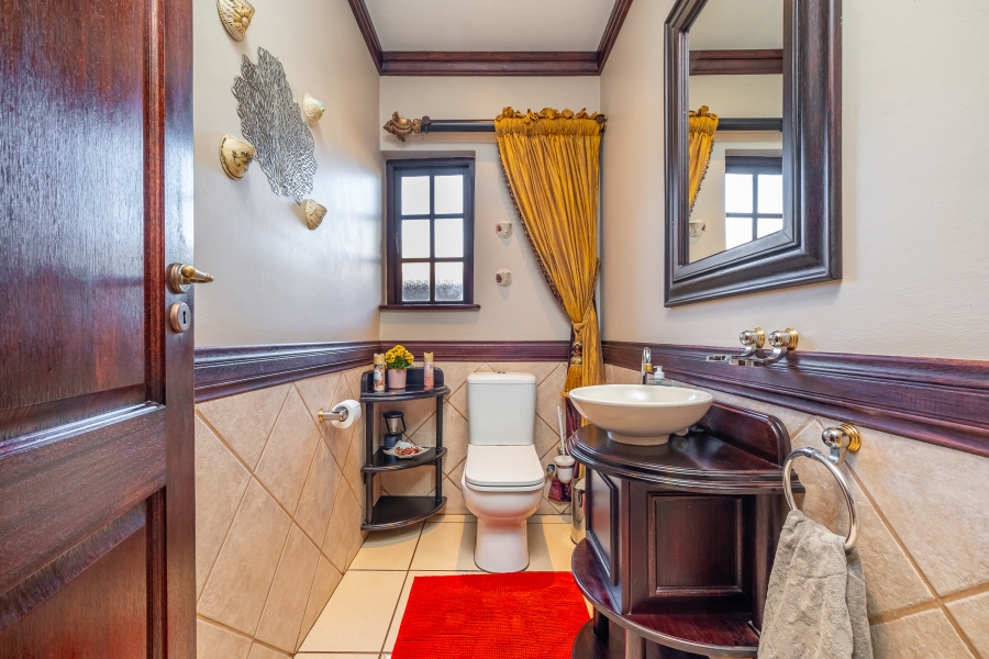 4 Bedroom Property for Sale in Poortview Gauteng