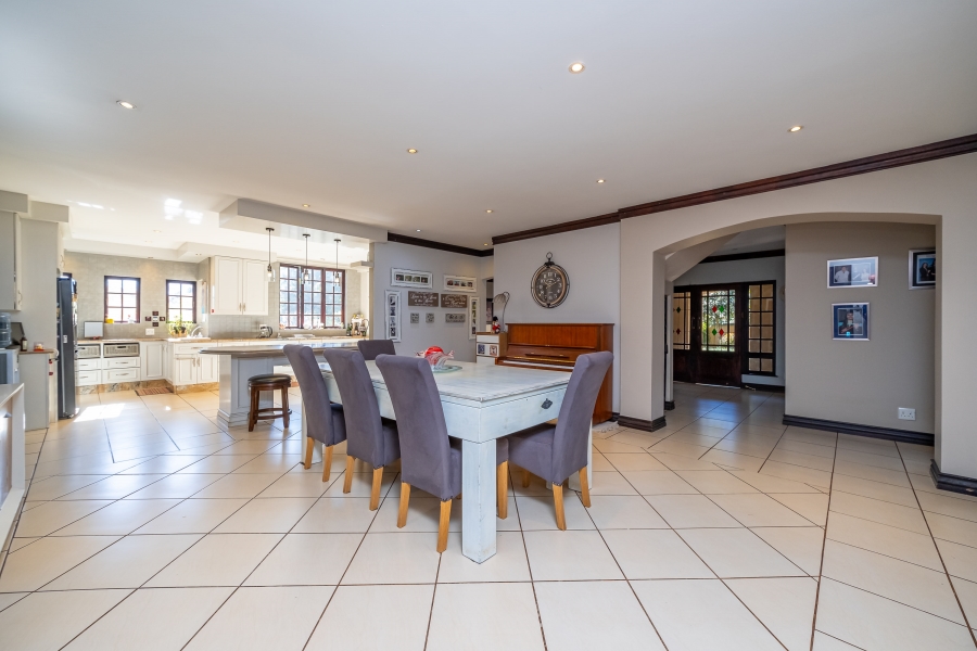 4 Bedroom Property for Sale in Poortview Gauteng