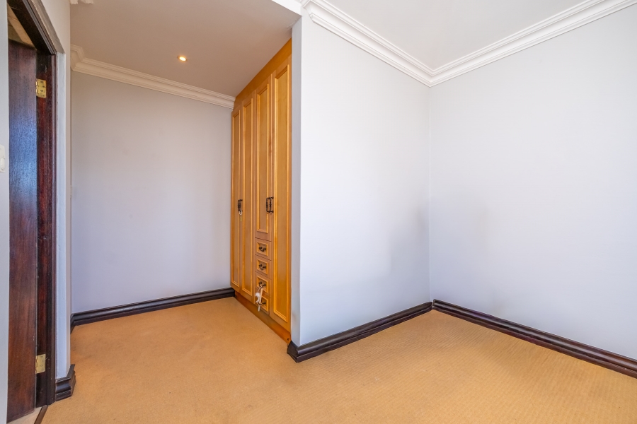 4 Bedroom Property for Sale in Poortview Gauteng
