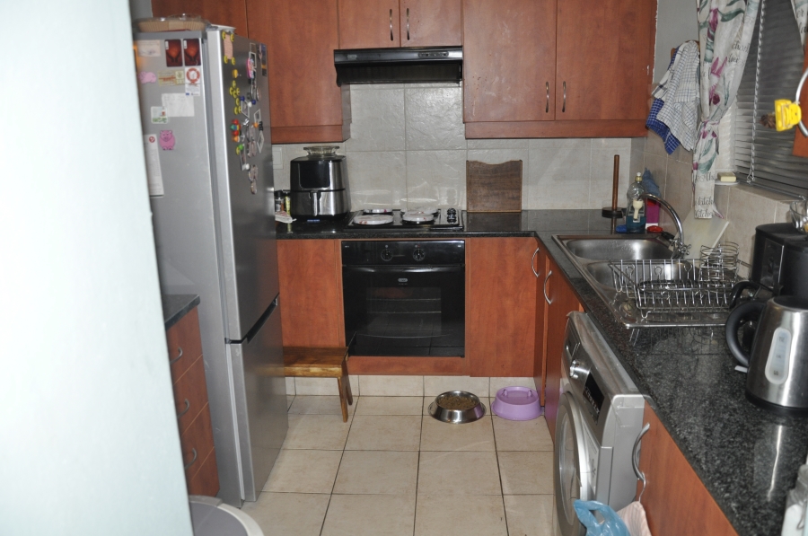 2 Bedroom Property for Sale in Paulshof Gauteng