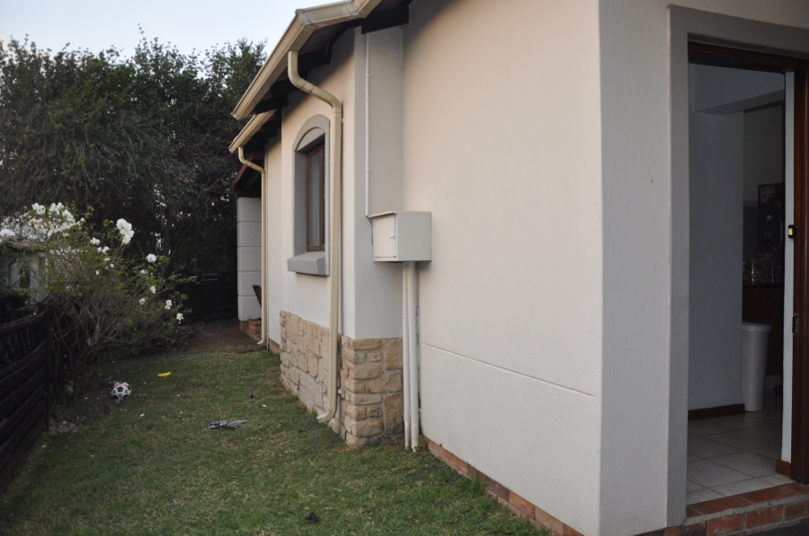 2 Bedroom Property for Sale in Paulshof Gauteng