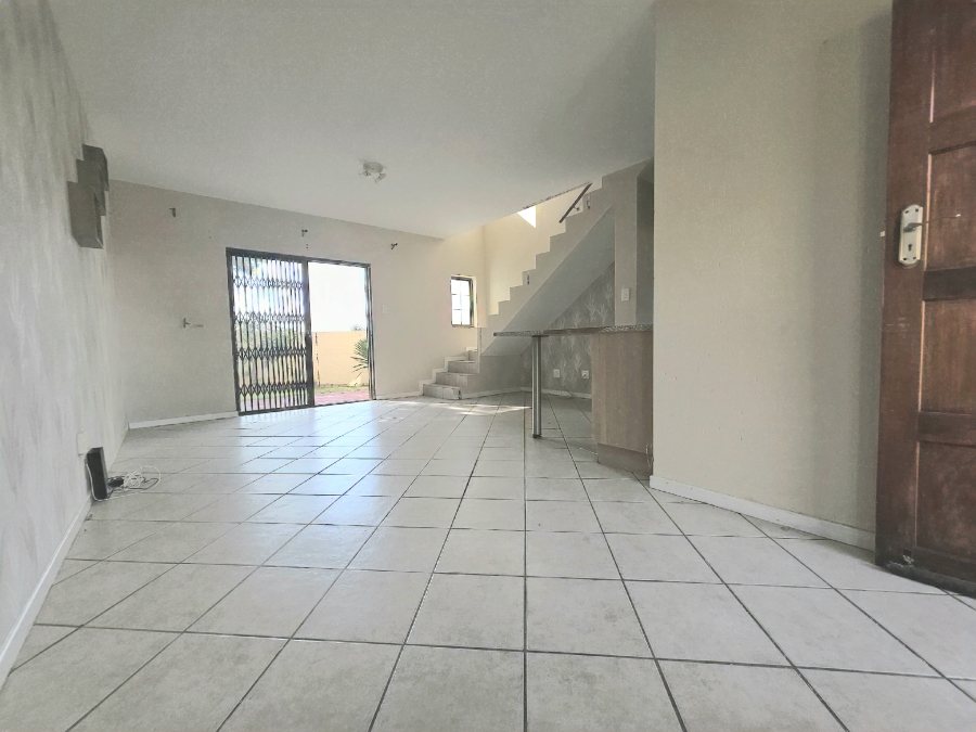 2 Bedroom Property for Sale in Noordwyk Gauteng