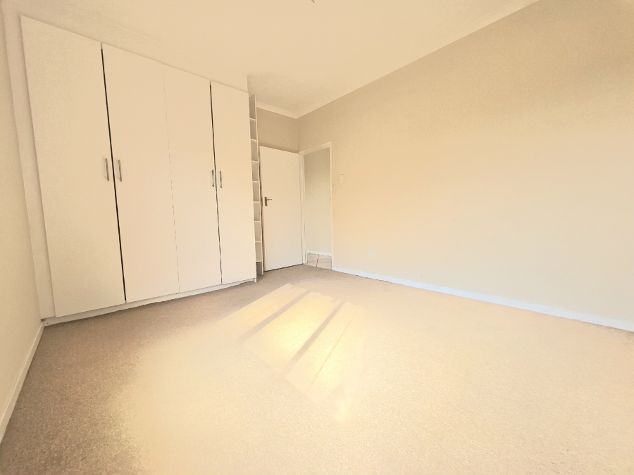 2 Bedroom Property for Sale in Noordwyk Gauteng