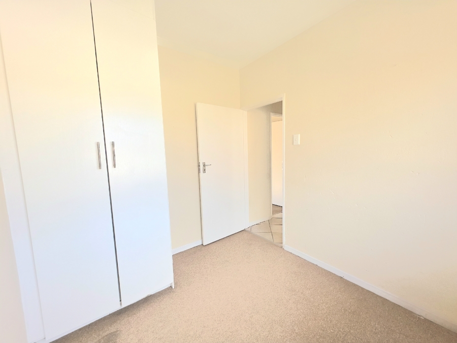 2 Bedroom Property for Sale in Noordwyk Gauteng