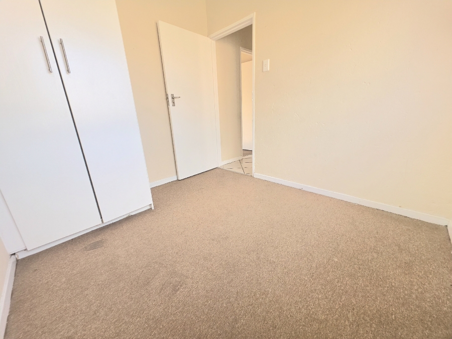 2 Bedroom Property for Sale in Noordwyk Gauteng