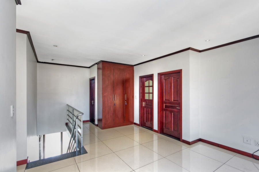 3 Bedroom Property for Sale in Erand Gardens Gauteng