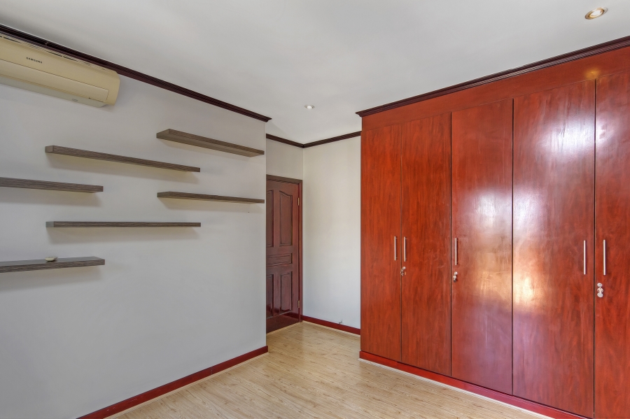 3 Bedroom Property for Sale in Erand Gardens Gauteng