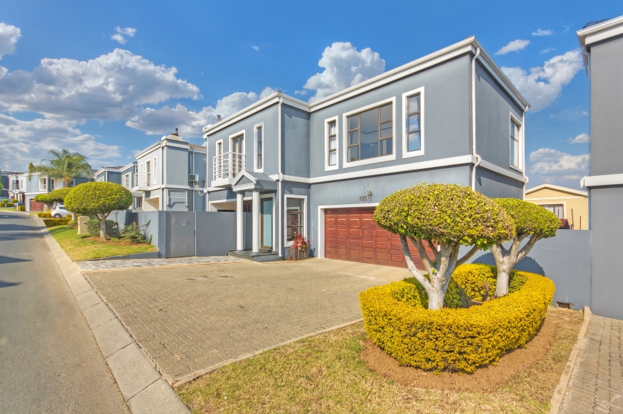 3 Bedroom Property for Sale in Erand Gardens Gauteng
