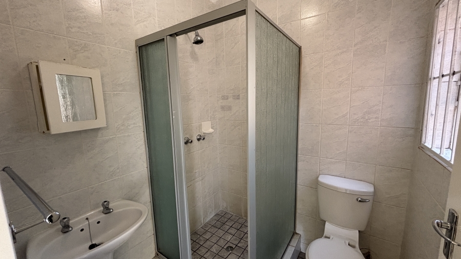 To Let 2 Bedroom Property for Rent in Kyalami Hills Gauteng