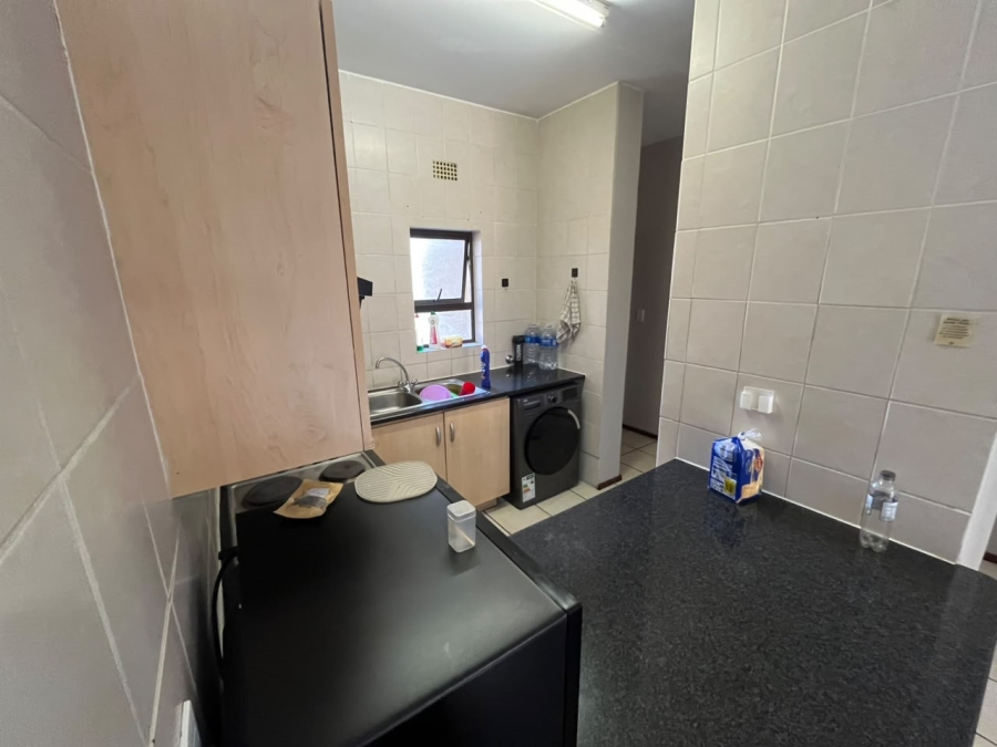 2 Bedroom Property for Sale in Lonehill Gauteng
