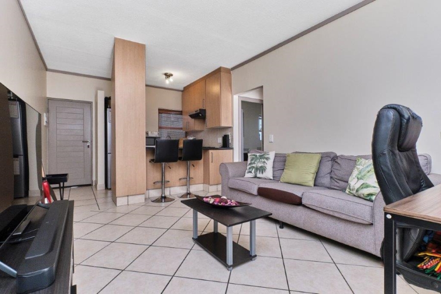 1 Bedroom Property for Sale in Sunninghill Gauteng