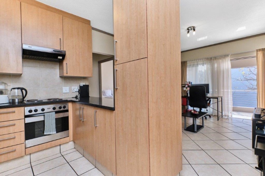 1 Bedroom Property for Sale in Sunninghill Gauteng
