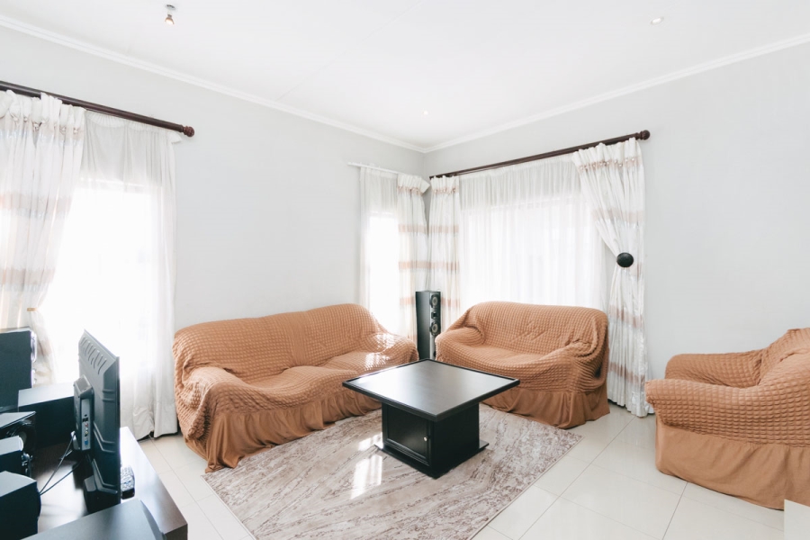 4 Bedroom Property for Sale in Kyalami Gauteng
