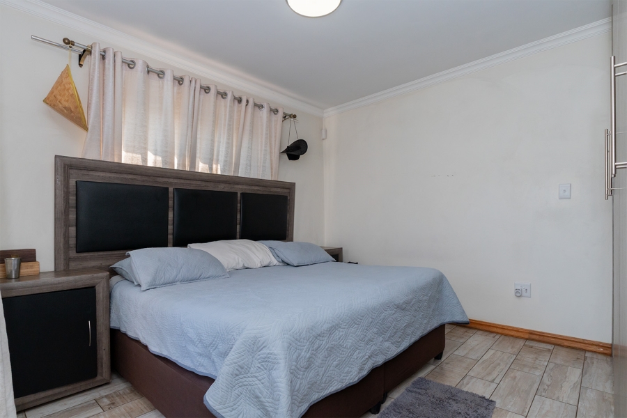 5 Bedroom Property for Sale in Pomona Gauteng