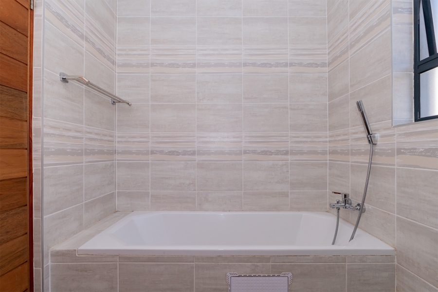 5 Bedroom Property for Sale in Pomona Gauteng