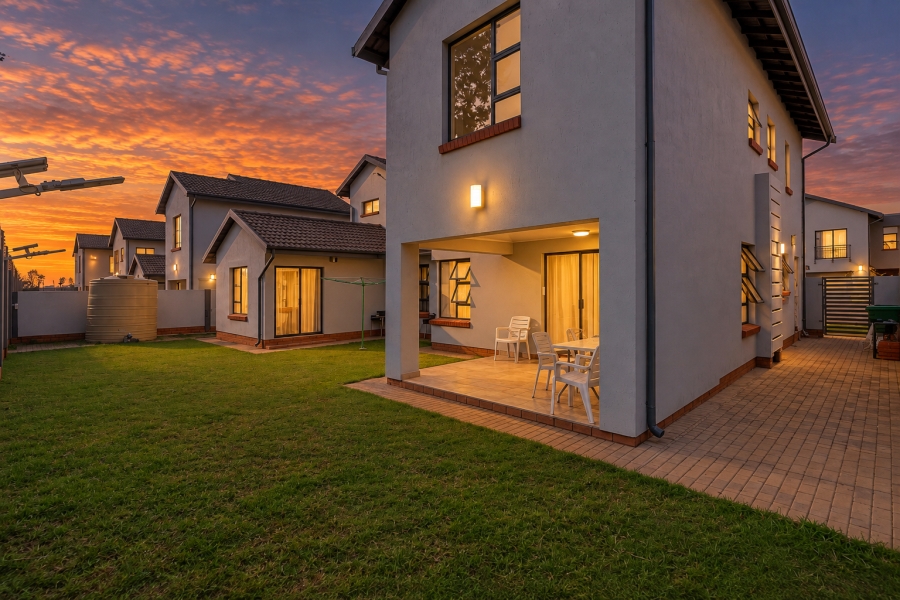 5 Bedroom Property for Sale in Pomona Gauteng