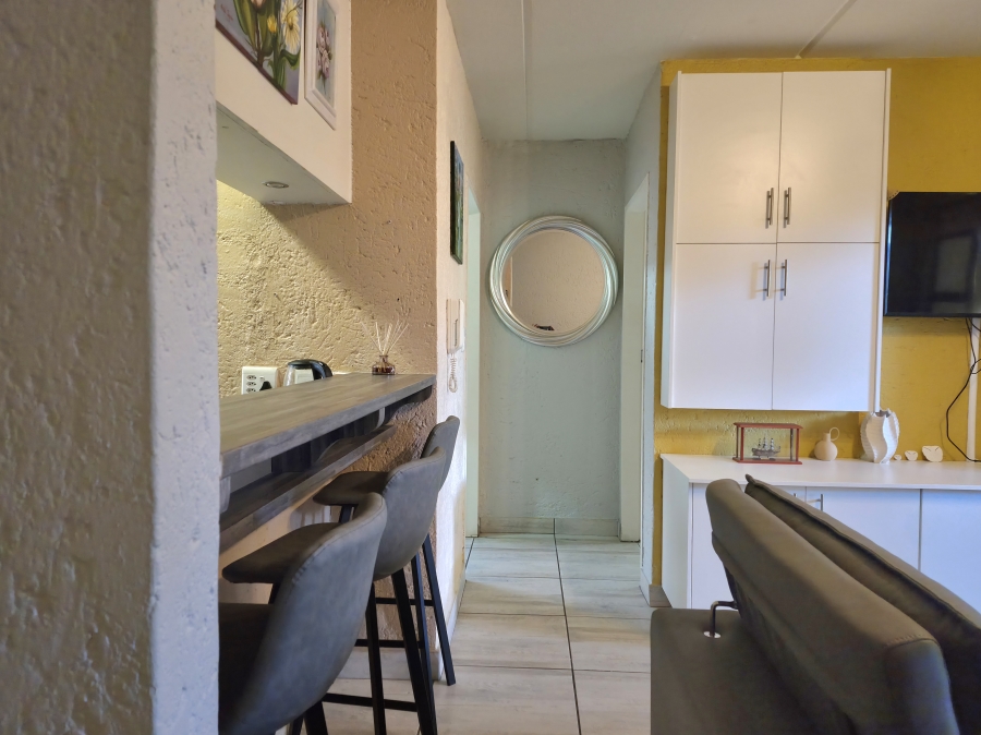 1 Bedroom Property for Sale in Auckland Park Gauteng