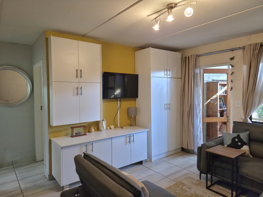 1 Bedroom Property for Sale in Auckland Park Gauteng