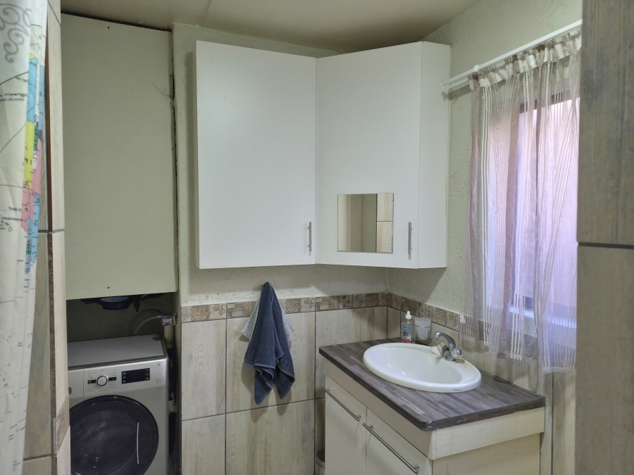 1 Bedroom Property for Sale in Auckland Park Gauteng