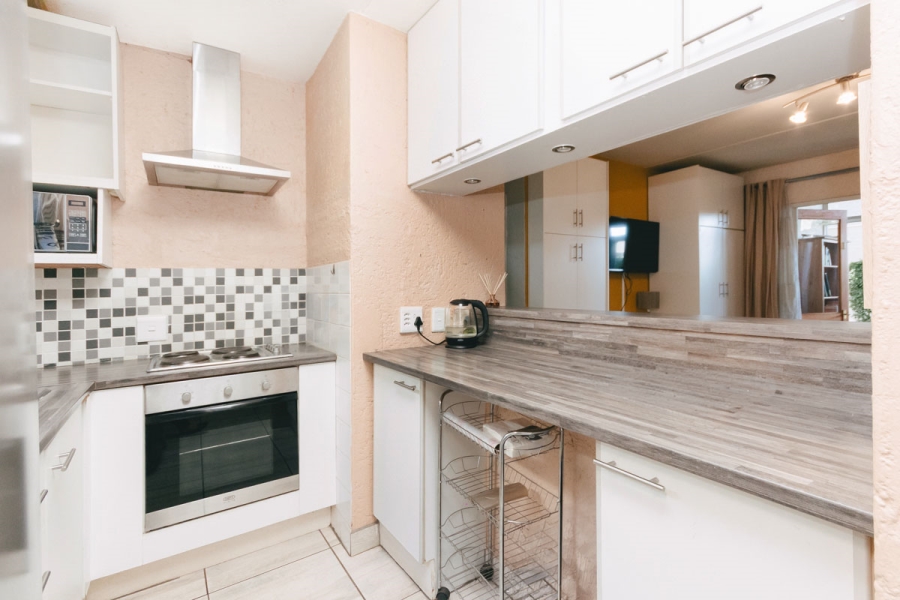 1 Bedroom Property for Sale in Auckland Park Gauteng