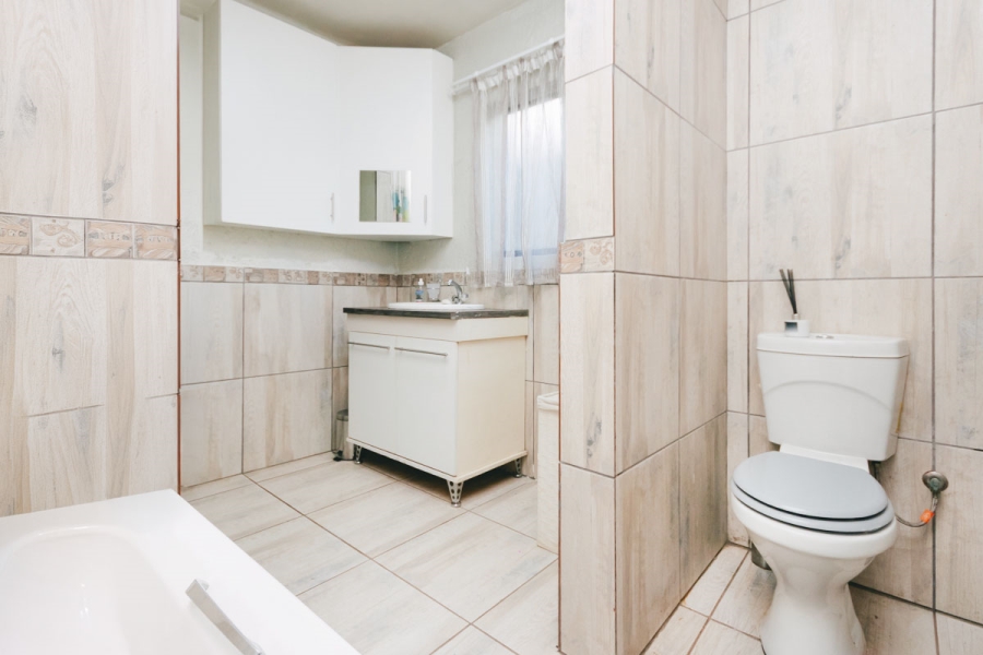 1 Bedroom Property for Sale in Auckland Park Gauteng