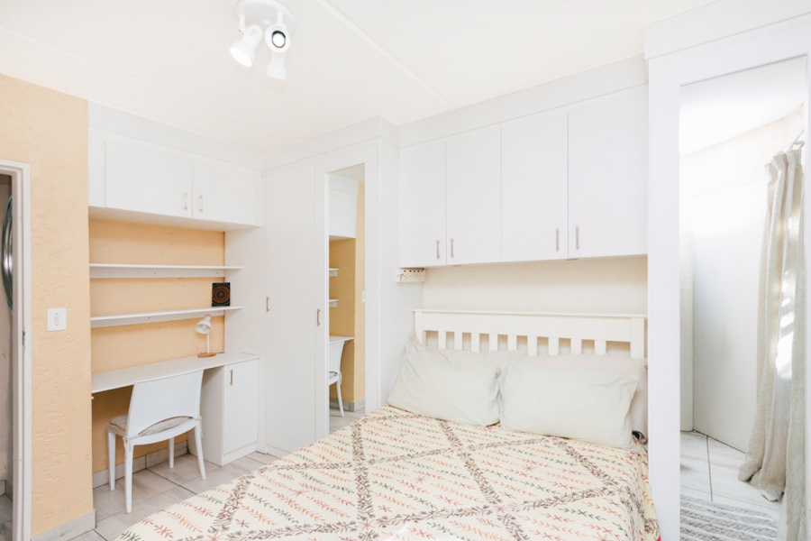 1 Bedroom Property for Sale in Auckland Park Gauteng