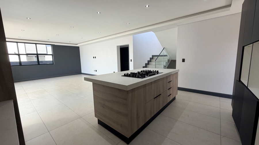 4 Bedroom Property for Sale in Fountainbrook Estate Gauteng