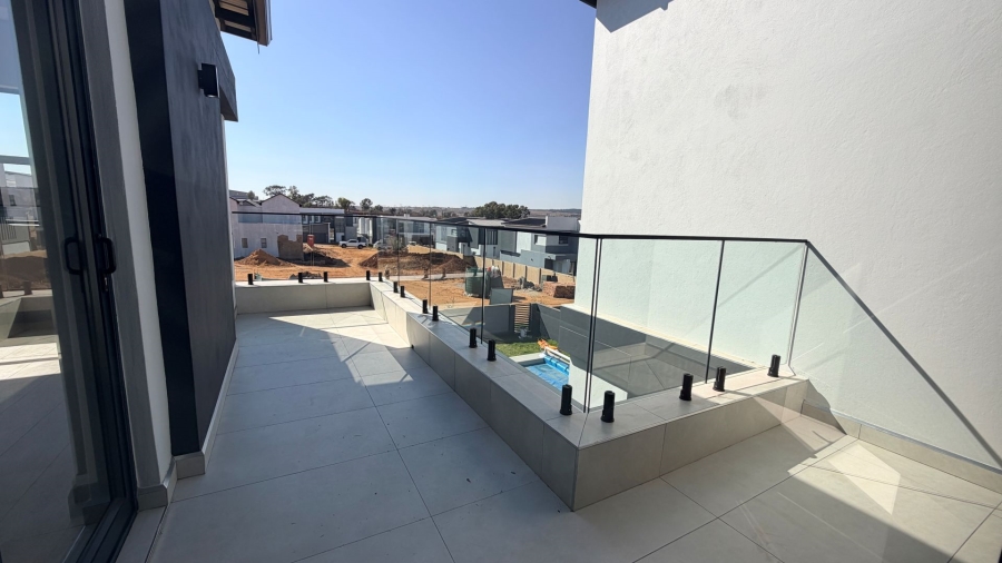 4 Bedroom Property for Sale in Fountainbrook Estate Gauteng