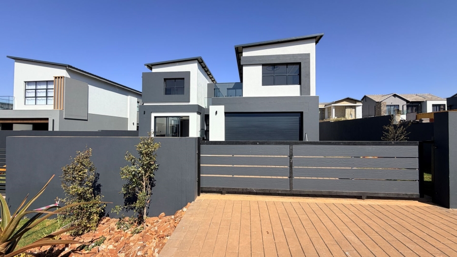 4 Bedroom Property for Sale in Fountainbrook Estate Gauteng