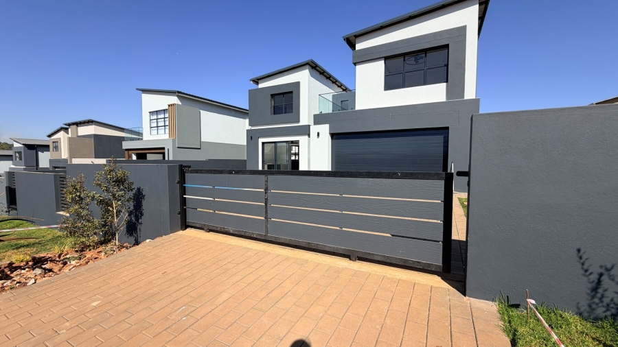 4 Bedroom Property for Sale in Fountainbrook Estate Gauteng