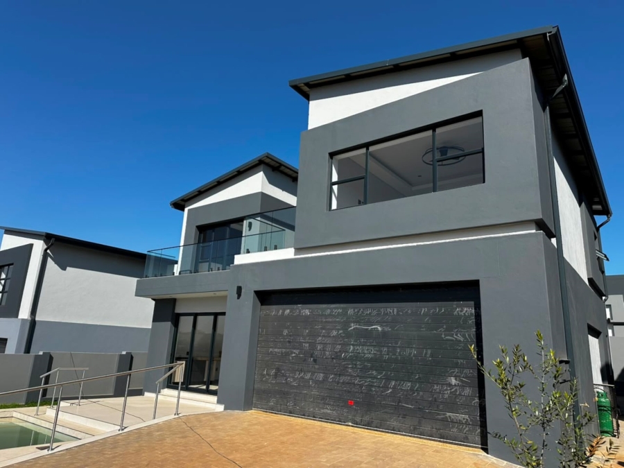 4 Bedroom Property for Sale in Fountainbrook Estate Gauteng