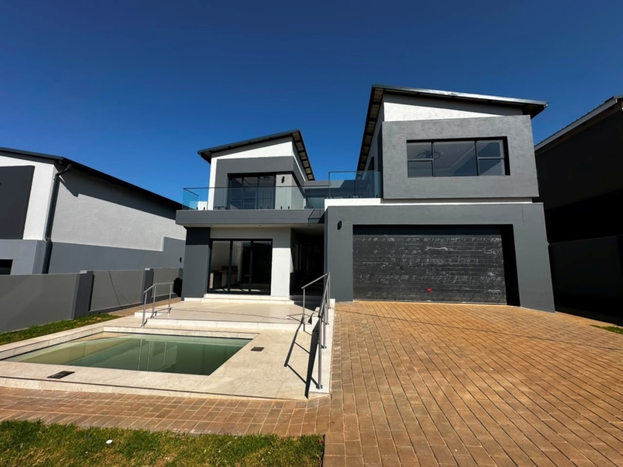 4 Bedroom Property for Sale in Fountainbrook Estate Gauteng