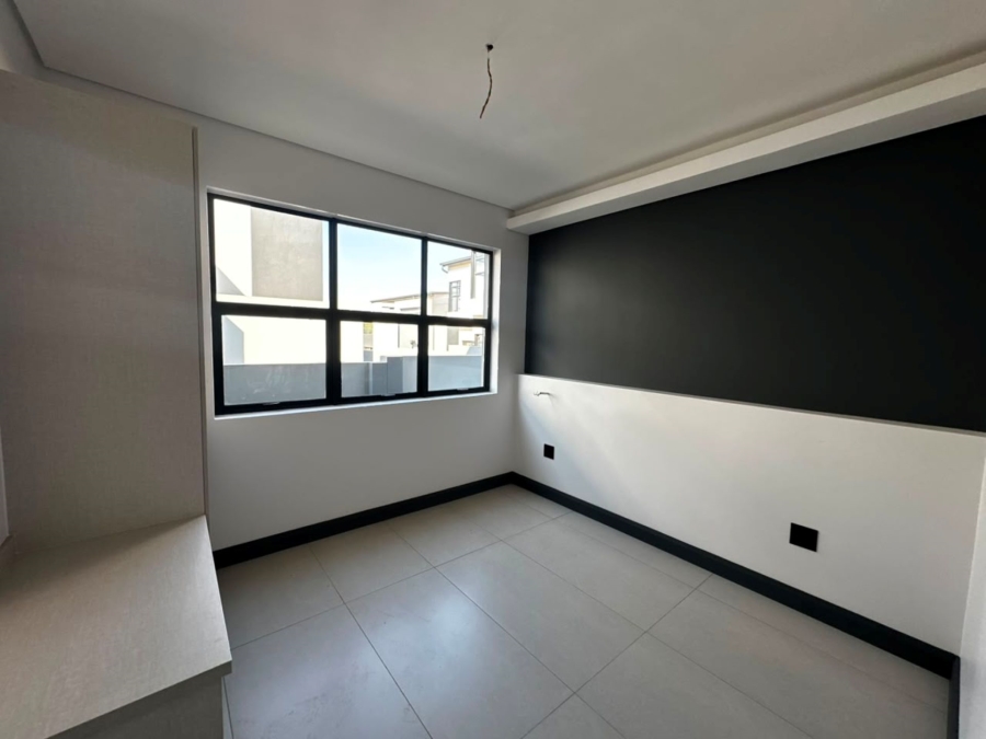 4 Bedroom Property for Sale in Fountainbrook Estate Gauteng