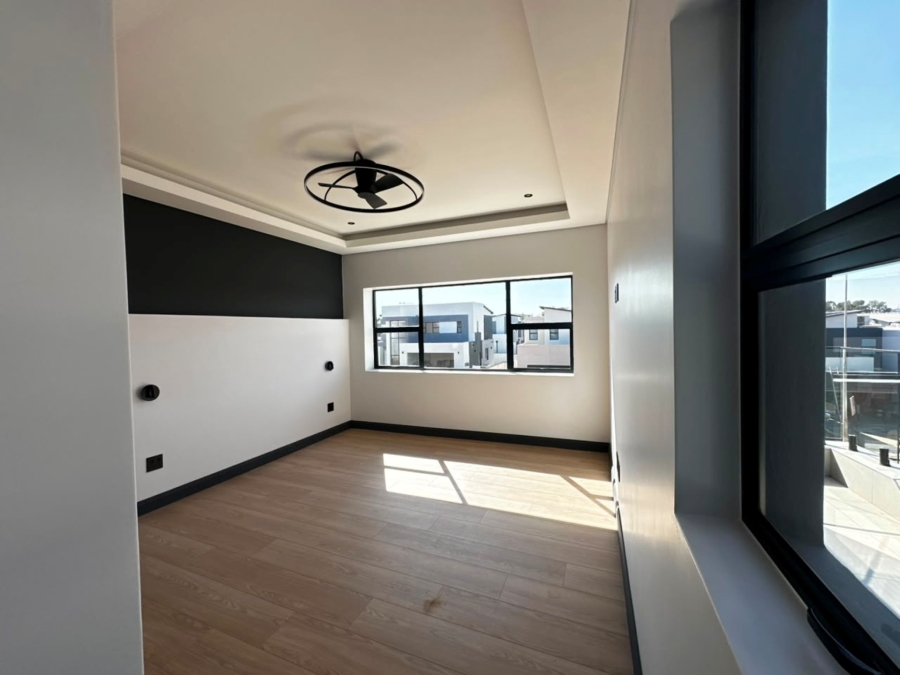 4 Bedroom Property for Sale in Fountainbrook Estate Gauteng