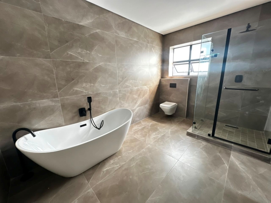 4 Bedroom Property for Sale in Fountainbrook Estate Gauteng