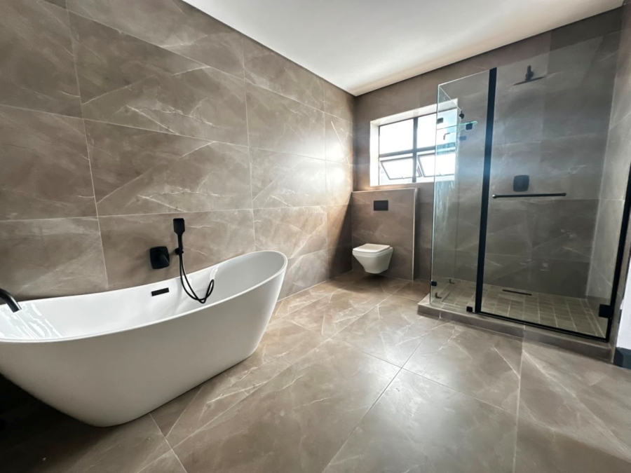4 Bedroom Property for Sale in Fountainbrook Estate Gauteng