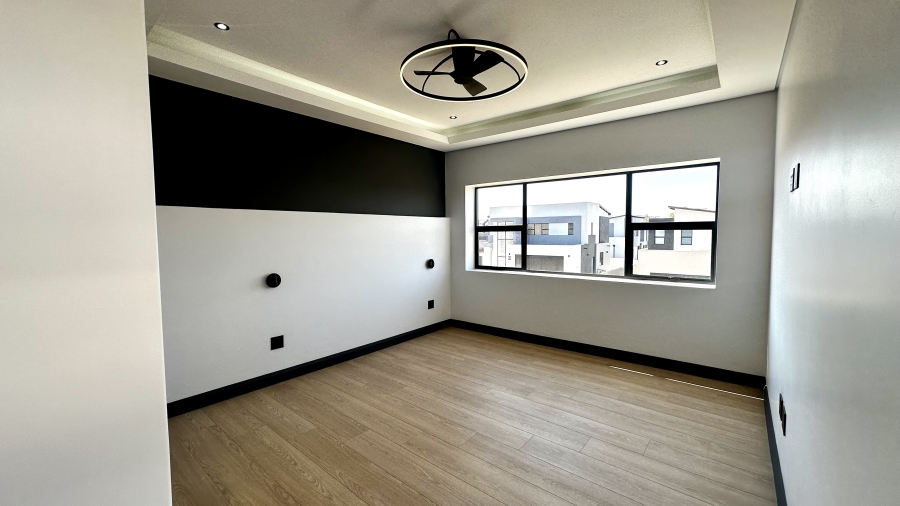 4 Bedroom Property for Sale in Fountainbrook Estate Gauteng