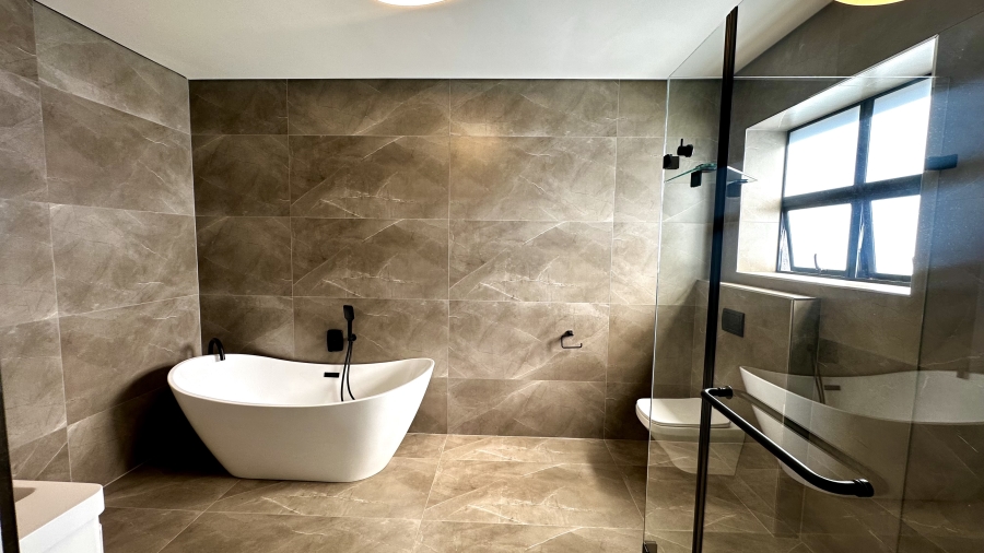 4 Bedroom Property for Sale in Fountainbrook Estate Gauteng