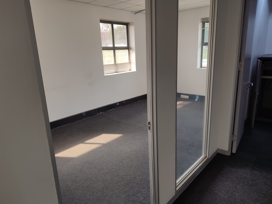 To Let Commercial Property for Rent in Hyde Park Gauteng