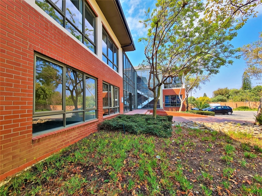 To Let Commercial Property for Rent in Magaliessig Gauteng