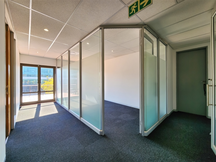 To Let Commercial Property for Rent in Magaliessig Gauteng