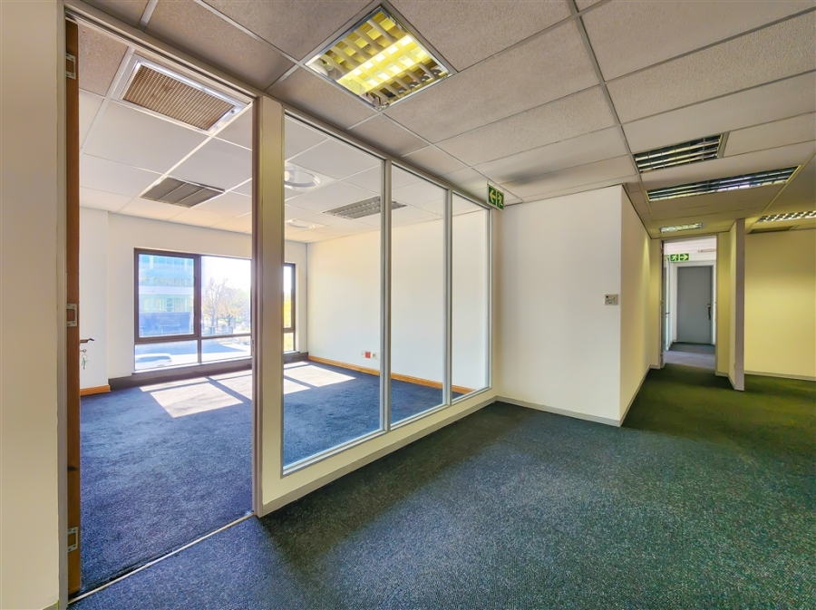To Let Commercial Property for Rent in Magaliessig Gauteng