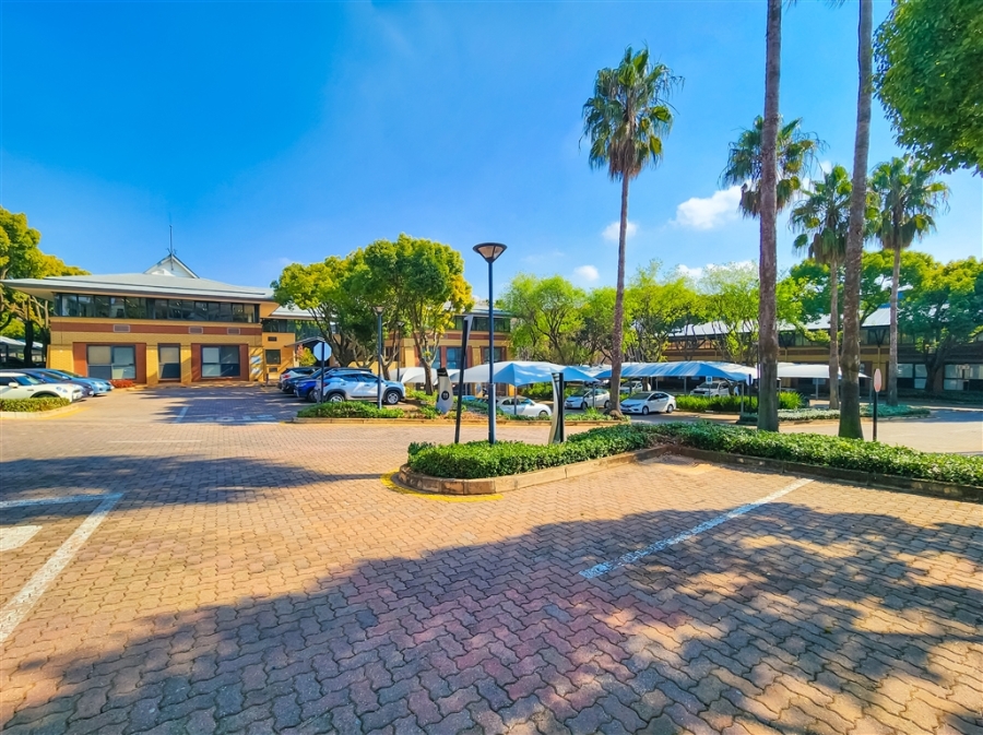 To Let Commercial Property for Rent in Constantia Kloof Gauteng